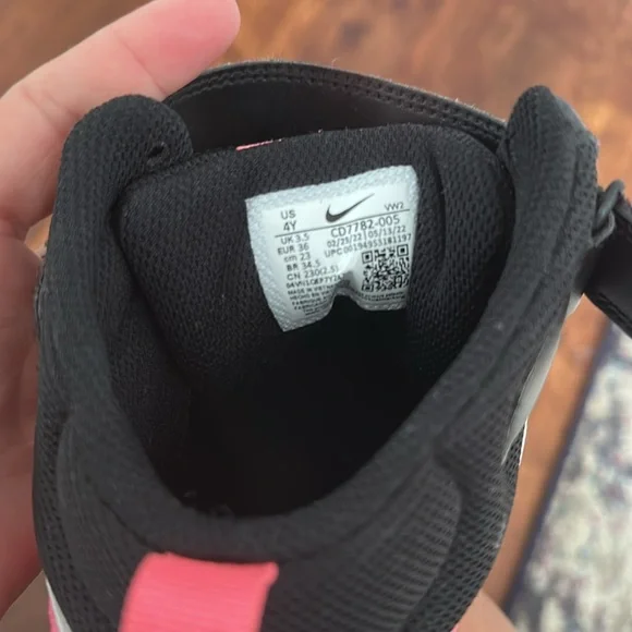 Nike Black and Pink High-Tops - Picture 4 of 4
